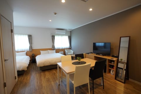 Deluxe Twin Room (check-in is not available after 11PM) | Free WiFi, bed sheets