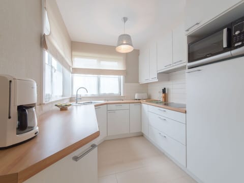 Countertop, Cabinetry, Furniture, Property, Sink, Kitchen, Kitchen Stove, Kitchen Appliance, Kitchen Sink, Wood