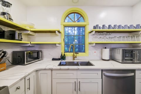 Fully equipped kitchen includes Extra-Large French Door Air Fry Countertop Toaster Oven