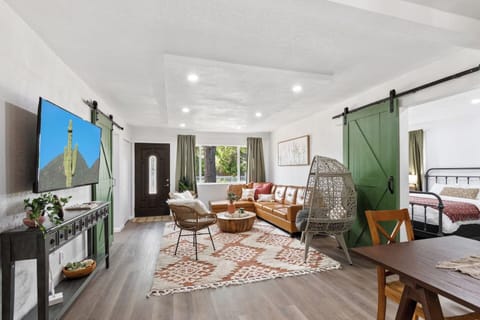 Welcome to our inviting retreat, your home away from home! Experience the comforts of home during your stay in Denver.