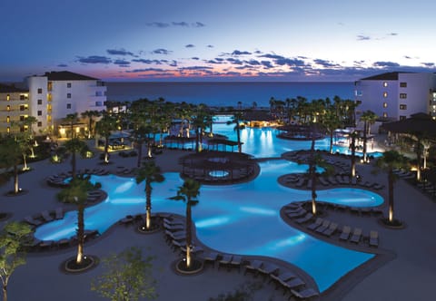 2 outdoor pools, pool umbrellas, sun loungers