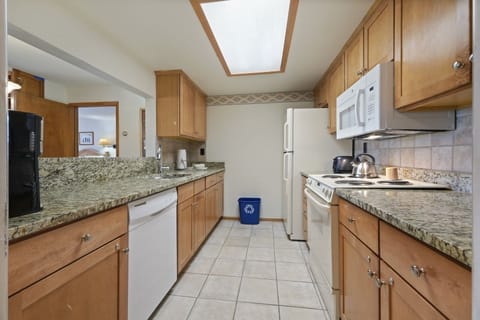 Floor, Flooring, Indoors, Kitchen, Appliance