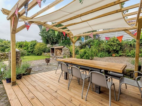 Sitting-out-area | Sitch Farm - Sitch Barns, Matlock