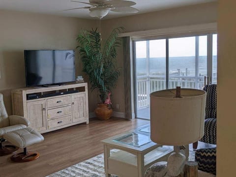 Living room with amazing ocean view