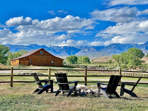 What could be better than a campfire by the mountains