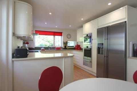 Hilltop in Coniston kitchen