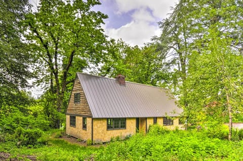 Oregon City Vacation Rental | 3BR | 2BA | 2,451 Sq Ft | 2 Steps Required