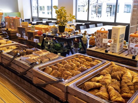 Daily to-go breakfast for a fee