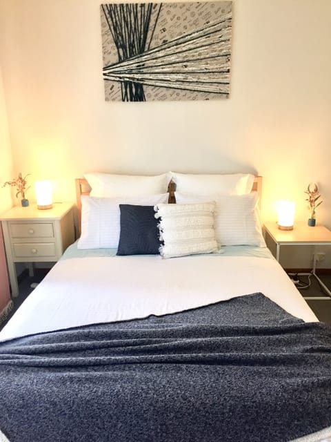 Master Bedroom, New Queen Bed+Soft Top Mattress, lamps, plugboards, + Single Bed
