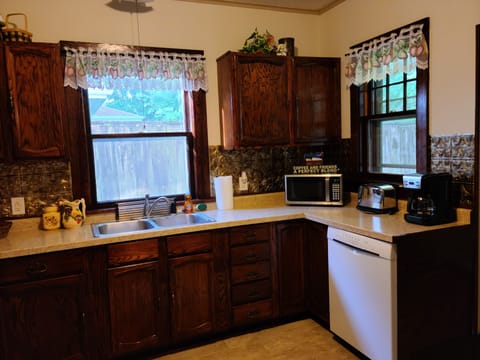 Kitchen with Full-Sized appliances & all the cooking essentials.