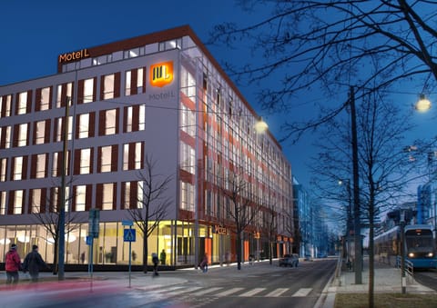 Front of property - evening/night