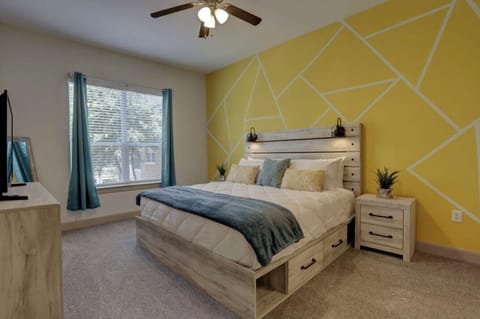 Master Bed Room