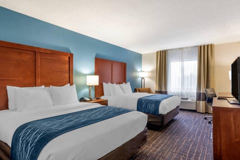 Standard Room, 2 Queen Beds, Non Smoking | In-room safe, desk, iron/ironing board, cribs (free)
