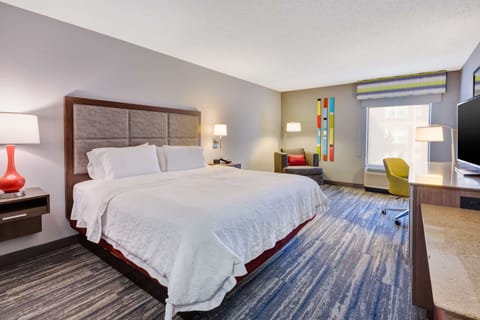 Desk, blackout drapes, iron/ironing board, free WiFi