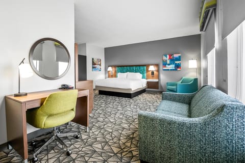 Suite, 1 King Bed, Non Smoking | Living area | 32-inch LCD TV with premium channels, TV, pay movies