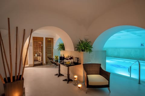 Hot tub, body treatments, deep-tissue massages, sports massages