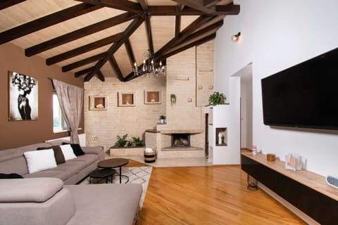 Villa | Living area