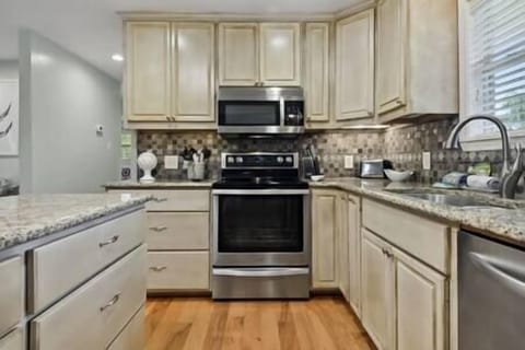 94743bab 81f1 4278 9ee8 1342ceb98d51