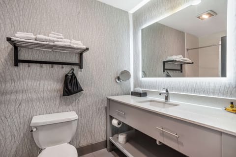 Standard Room, 2 Queen Beds, Non Smoking | Bathroom | Combined shower/tub, free toiletries, hair dryer, towels