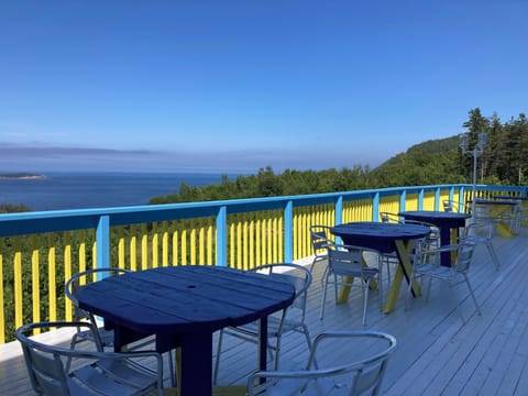 Sundeck