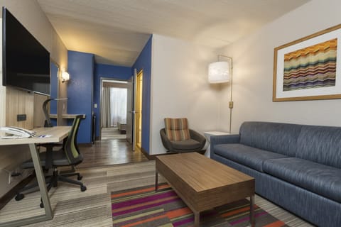 In-room safe, desk, laptop workspace, blackout drapes