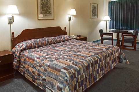 Free WiFi, bed sheets, alarm clocks