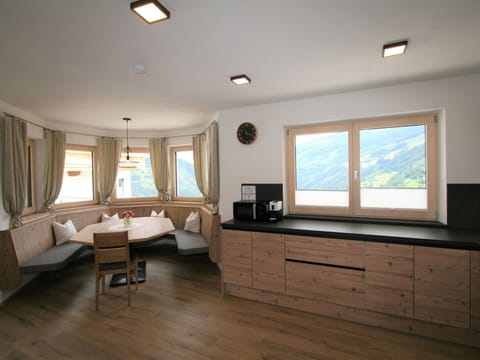 Property, Window, Furniture, Building, Couch, Cabinetry, Table, Curtain, Wood, Shade