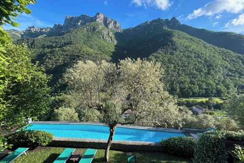 communal large unheated pool for the people renting in Colletta 