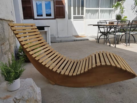 House | Terrace/patio