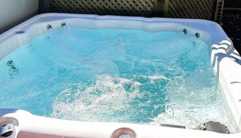 New hot tub!