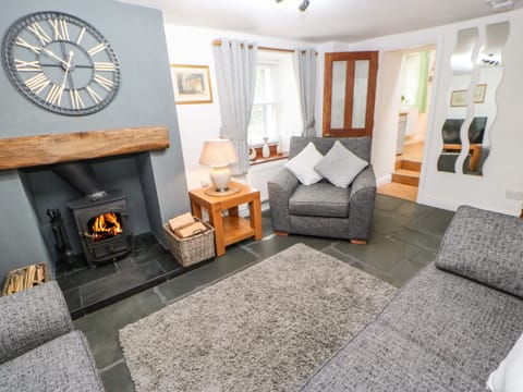 Cottage | Interior