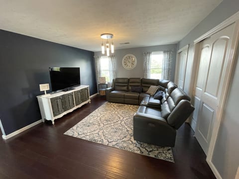 Vegan Leather reclining Sofa