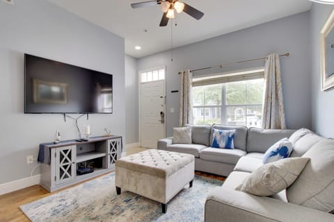 Kissimmee Vacation Rental | 3BR | 2BA | 1,296 Sq Ft | Step-Free Entry