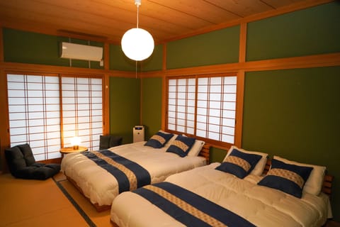 Comfort House | 3 bedrooms, desk, laptop workspace, WiFi (free)