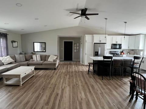 Living/Diningroom
