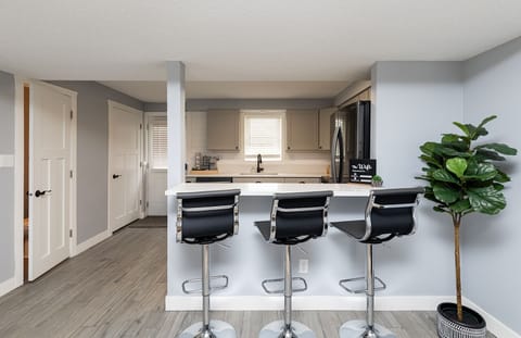 Breakfast bar for additional dining space