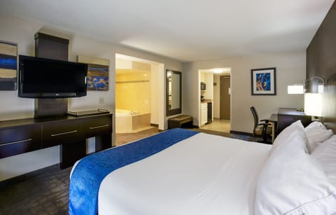 In-room safe, desk, iron/ironing board, free cribs/infant beds