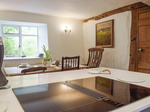 Kitchen/diner | Lower Goytre Farmhouse, Knighton