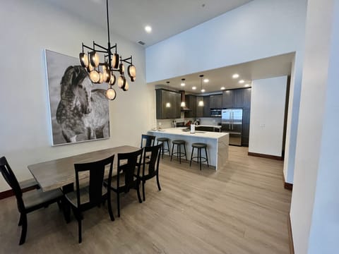 Dining table - seats 8 - on 5 chairs plus a bench