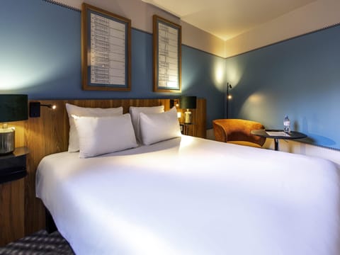 Standard Room, 1 Double Bed | Premium bedding, pillowtop beds, desk, laptop workspace