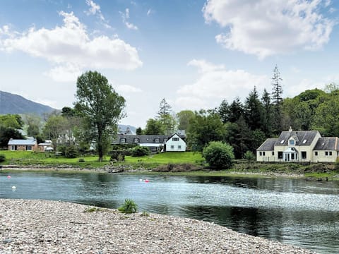 Surrounding area | Glen Mhor, Glenelg