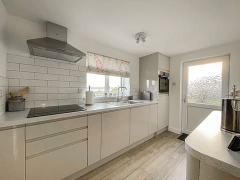 Kitchen | Willow Cottage, Sandwick