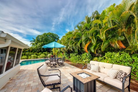 Punta Gorda Vacation Rental | 2BR | 1.5BA | 1,100 Sq Ft | 1 Step to Access