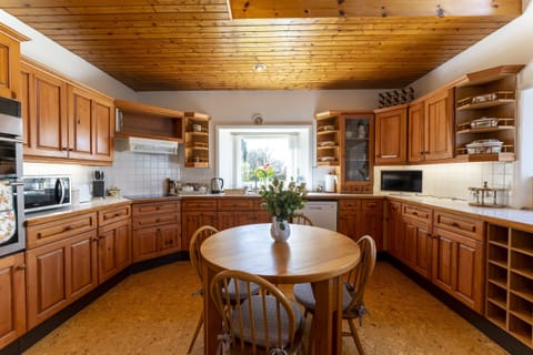 Fully equipped with ample crockery, cutlery and glassware