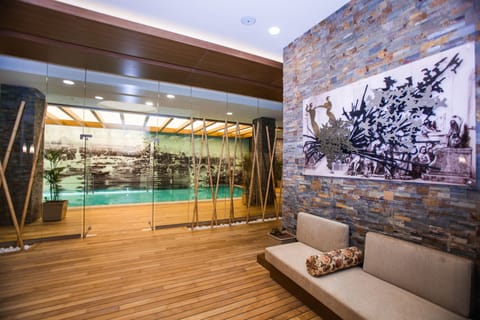 Couples treatment rooms, sauna, Turkish bath, body treatments