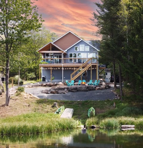 Escape to Lakeside Paradise: Where tranquility meets adventure!  