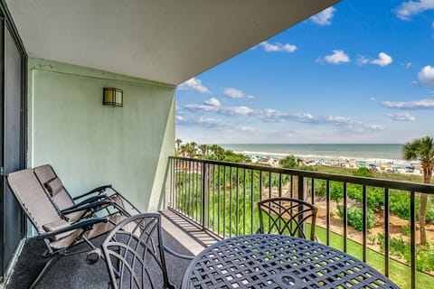 Welcome to Carolina Dunes 204!
