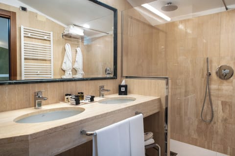 Free toiletries, hair dryer, slippers, bidet