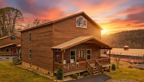 Welcome to Southern Belle!  Perfect for families and group vacations!