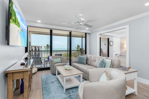 4th Floor Ocean View from living room, bedroom, dining room, and kitchen!